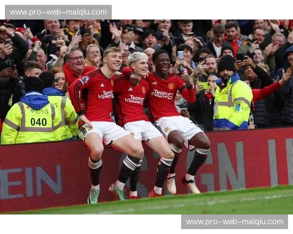 梦剧场的红蓝狂想曲：曼联vs切尔西录像，重温那场让人窒息的巅峰对决